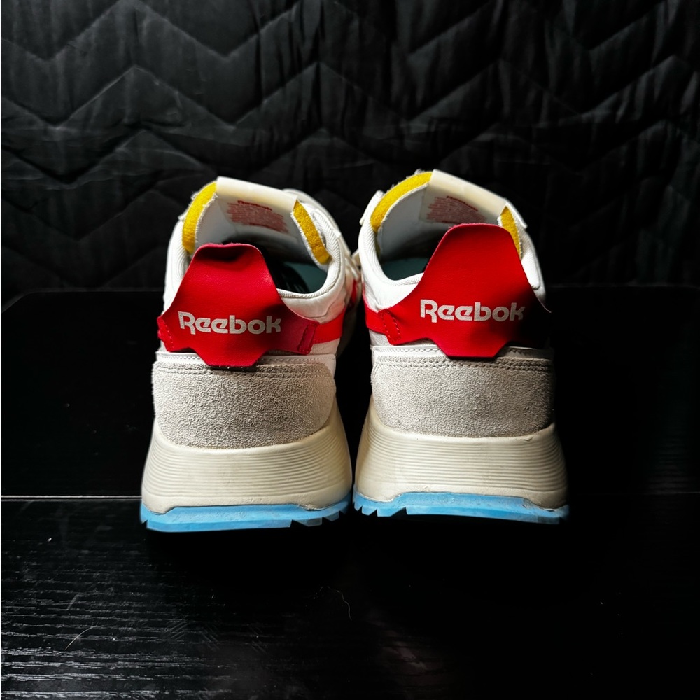 Men’s Reebok - Picture 7 of 8